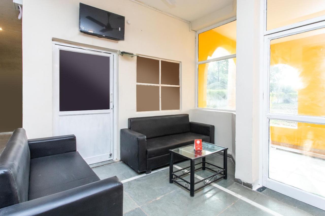 Oyo 18571 Ashoka Resort Ιντόρ Εξωτερικό φωτογραφία